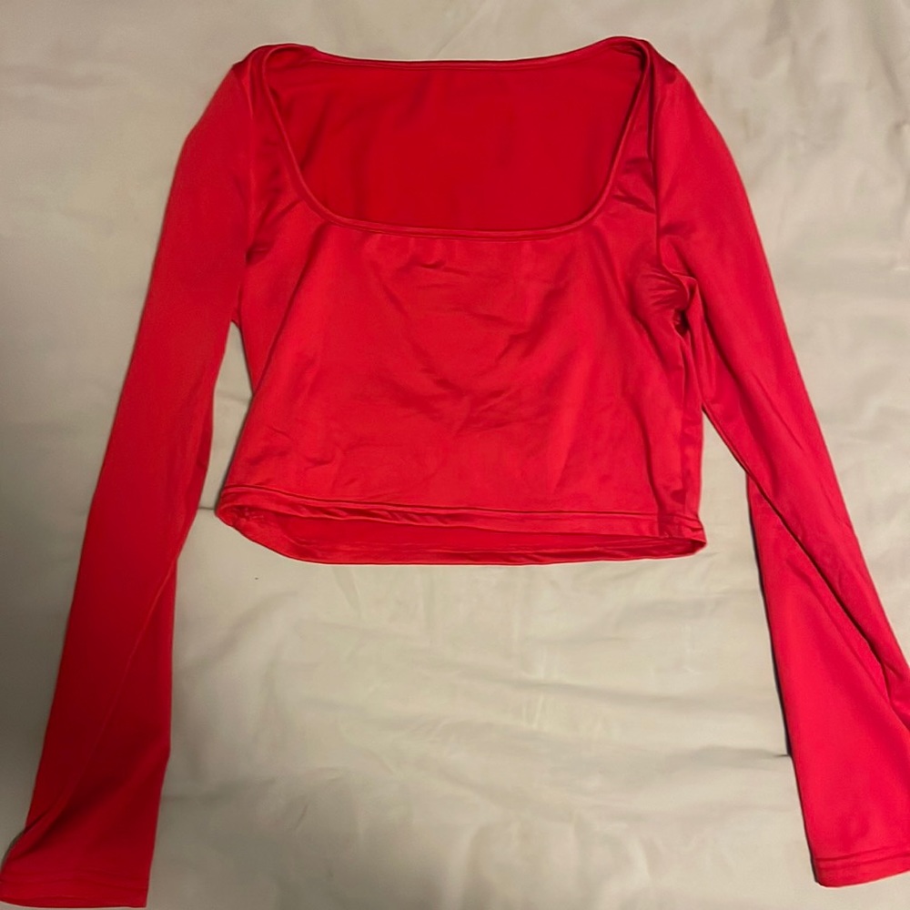 Red Longsleeve Crop top